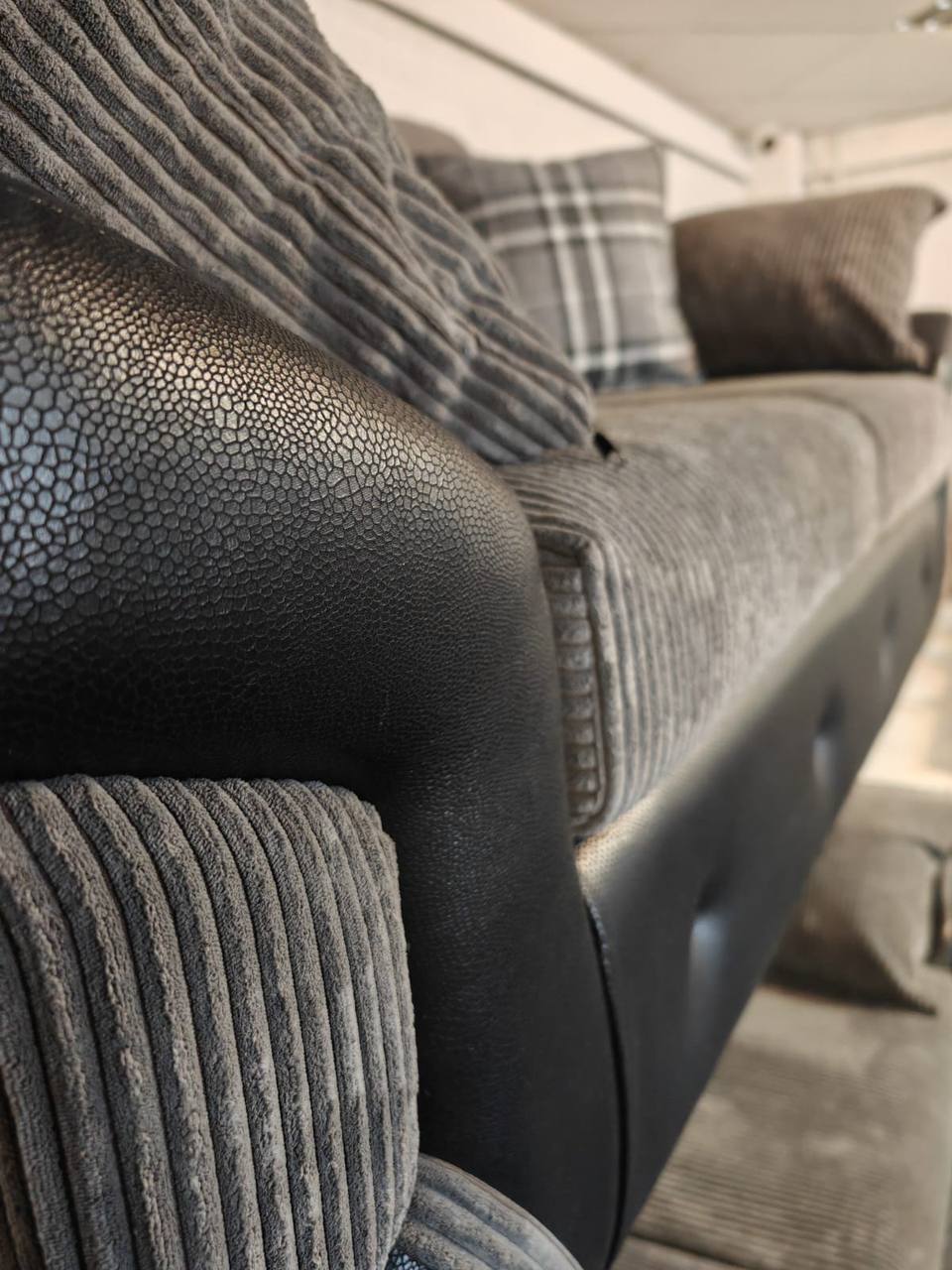 Logan Sofa Suite 3 + 2 - Comfort Furniture