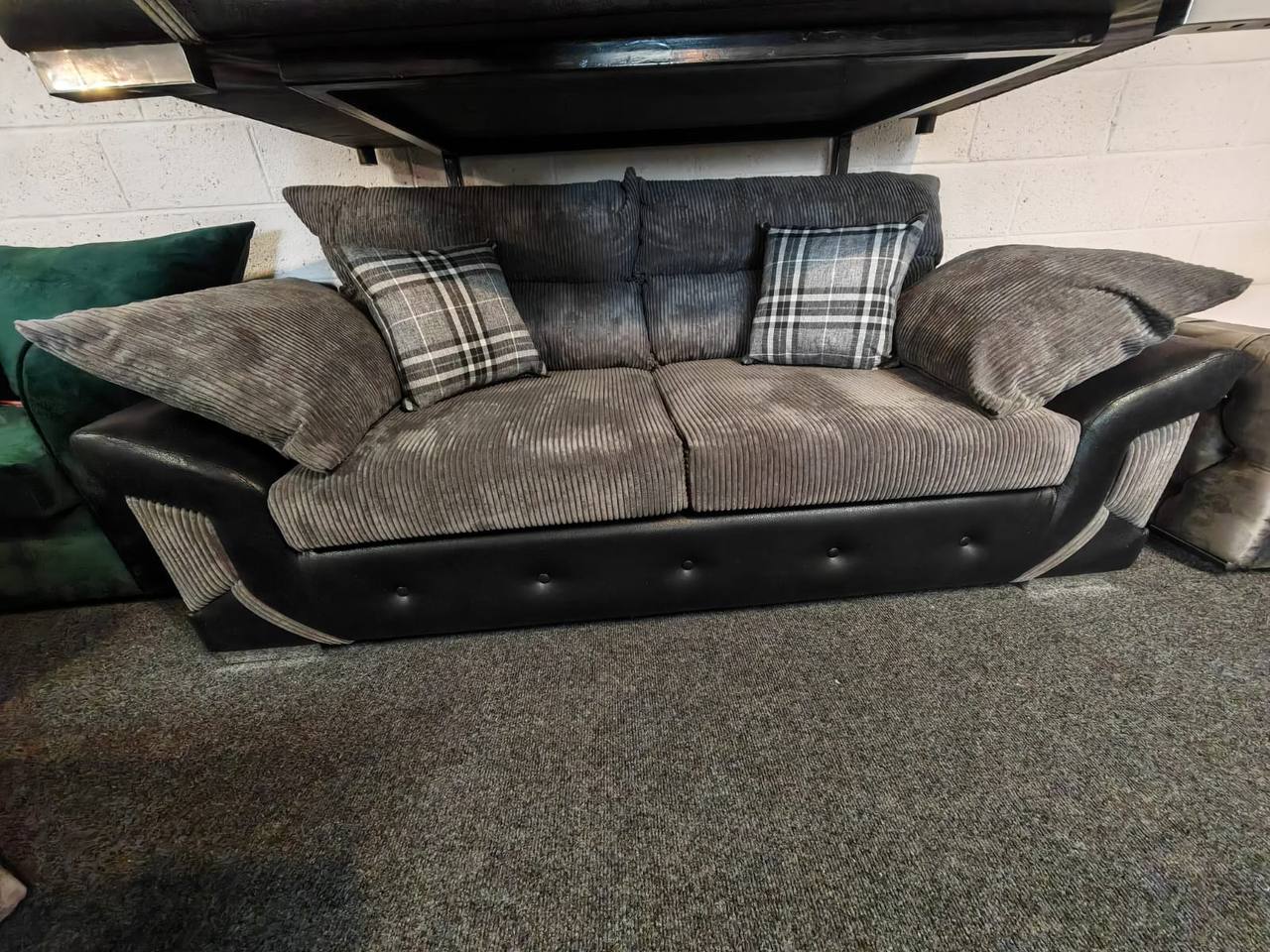 Logan Sofa Suite 3 + 2 - Comfort Furniture