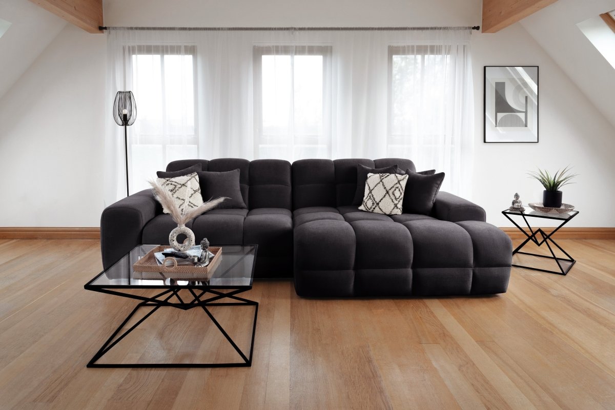 Jacob Sofa Black Right Hand Facing Corner - Comfort Furniture
