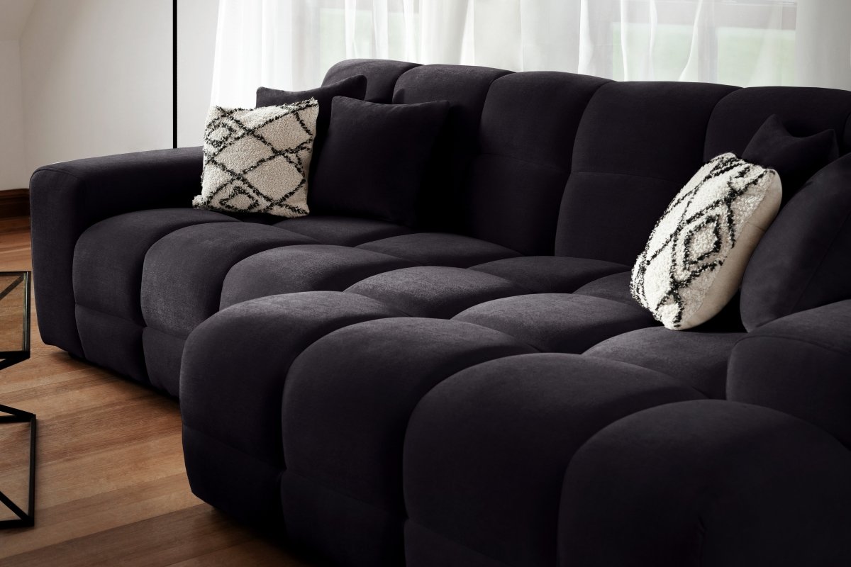 Jacob Sofa Black Right Hand Facing Corner - Comfort Furniture