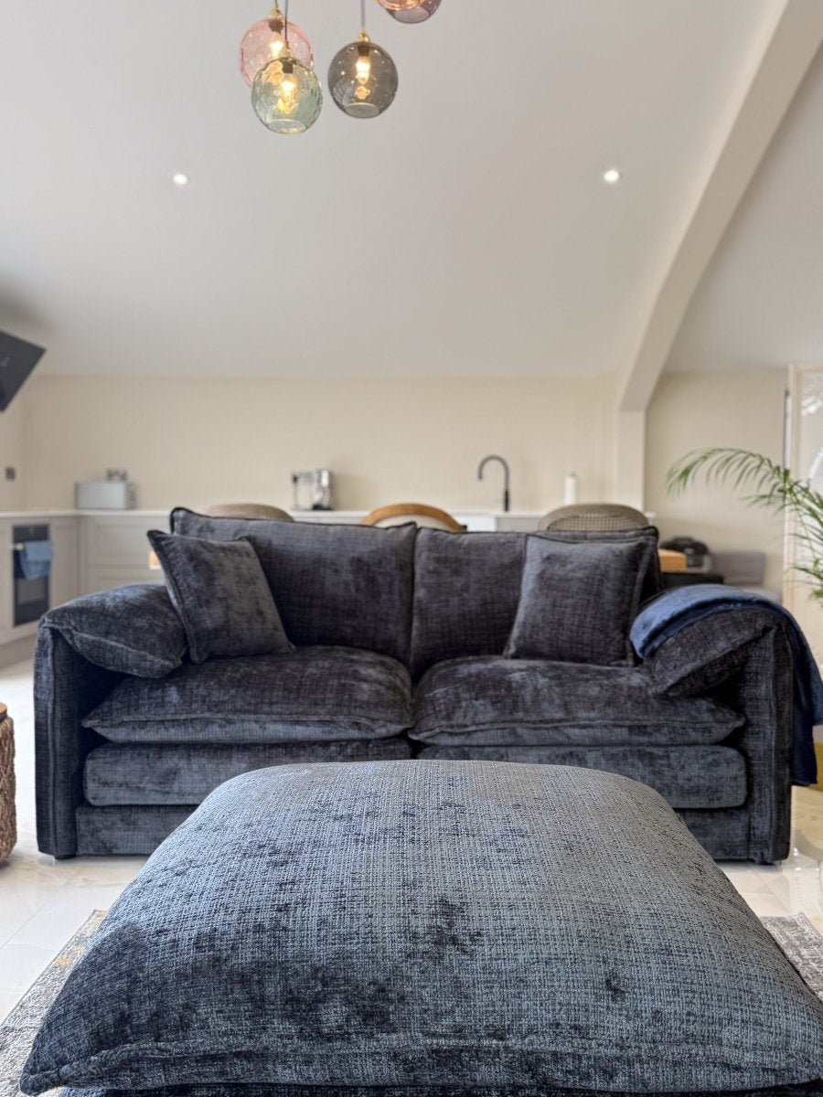 Solaya Sofa Black 3 Seater - Comfort Furniture