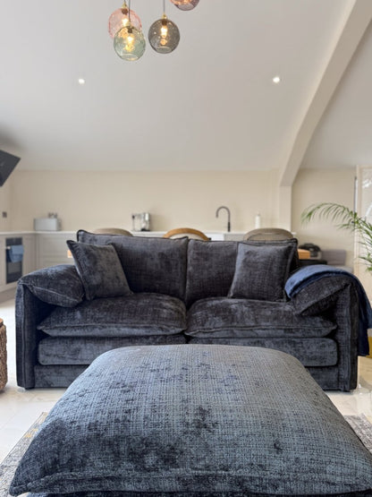 Solaya Sofa Black 3 Seater - Comfort Furniture